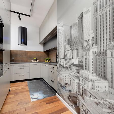 Cozy Apartments With Parking In The 19Th District By Noclegi Renters Varşovia Exterior foto