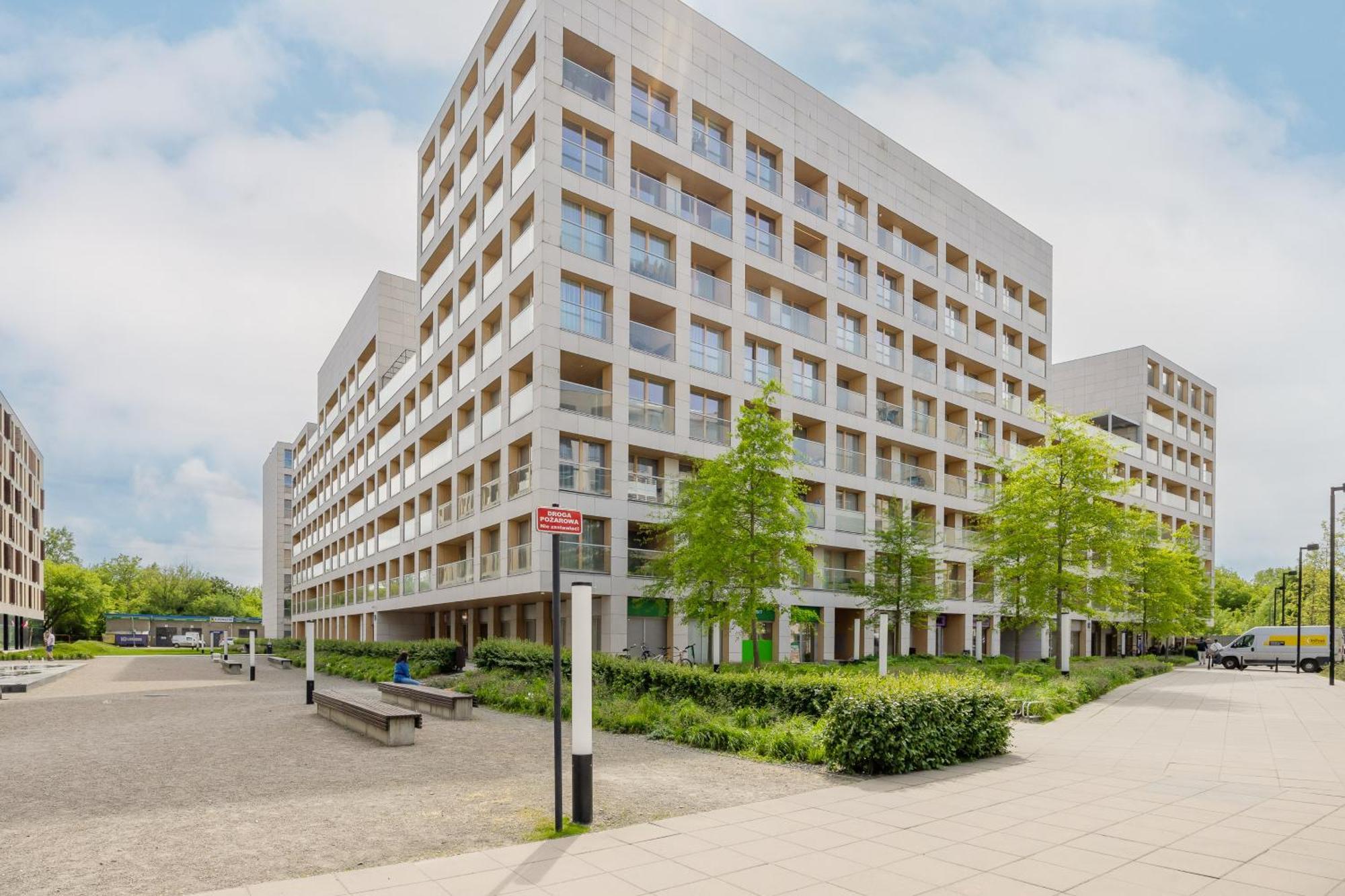 Cozy Apartments With Parking In The 19Th District By Noclegi Renters Varşovia Exterior foto
