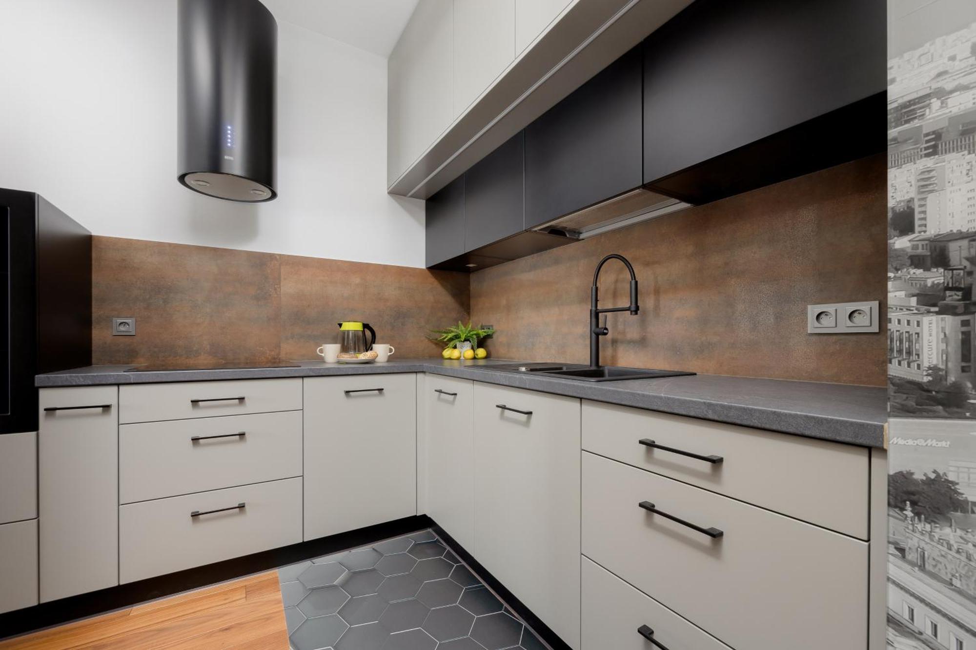 Cozy Apartments With Parking In The 19Th District By Noclegi Renters Varşovia Exterior foto